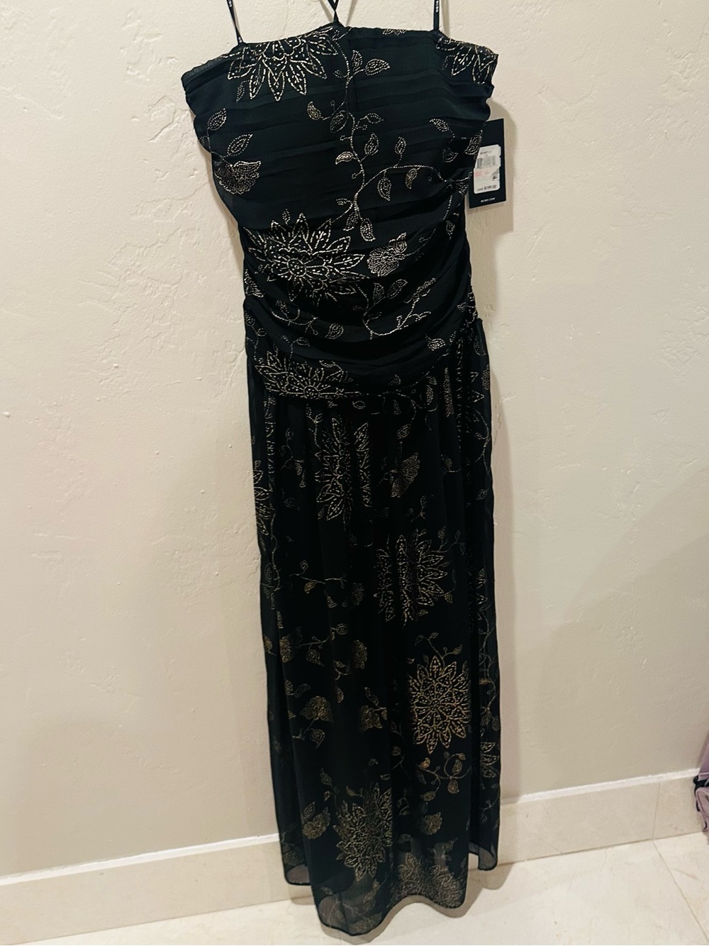 NWT BCBG Foil Pleated Strapless Maxi Dress Size 10 Black & Gold Sheer - Picture 4 of 12